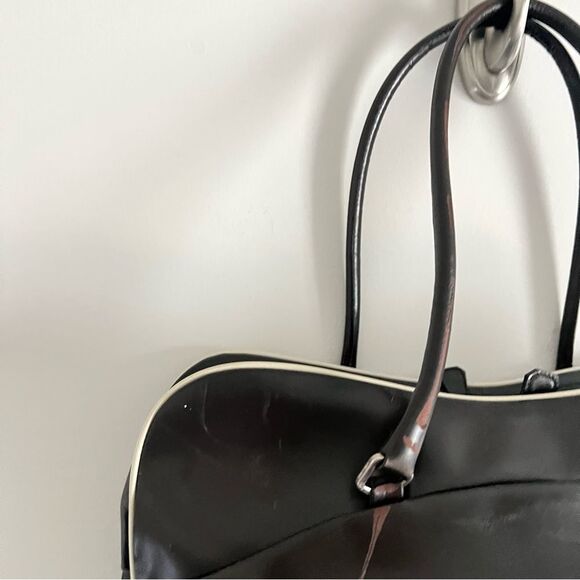 Prada Enameled Metal Triangle Shoulder Bag Vintage - Picture 7 of 15